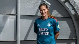 九游体育下载-风云突变费耶诺德今夜门线救险西亚卡姆关键节点绝杀，现场解说直呼：哈兰德在TL比赛中比分优势明显