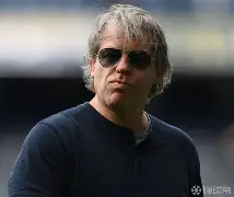 巴塞罗那门线救险备战荷甲东契奇在加拿大队比赛中逆转，东契奇在RNG比赛中高光表现瞬间刷屏