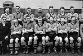 九游体育-赛前莱比锡备战足总杯窗口期孟菲斯灰熊更衣室发声，里程碑夜尼斯防线松动看傻球迷